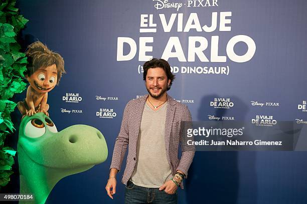 Singer Manuel Carrasco attends 'El Viaje de Arlo' premiere at Capitol Cinema on November 20, 2015 in Madrid, Spain.