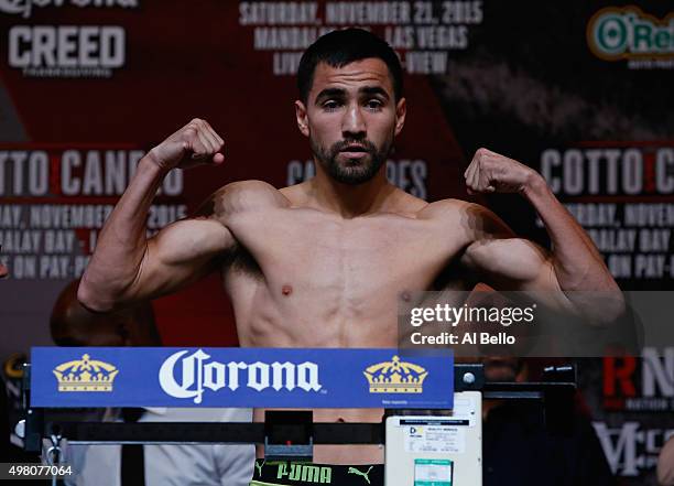 Jayson Rios 136 Ronny Rios Stock Photos, High-Res Pictures, and Images - Getty Images