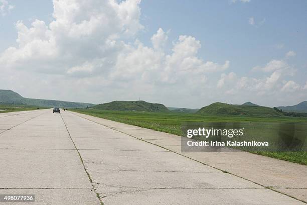 Pyongyang Highway Sign 79 Pyongyang Highway Stock Photos, High-Res Pictures, and Images ...