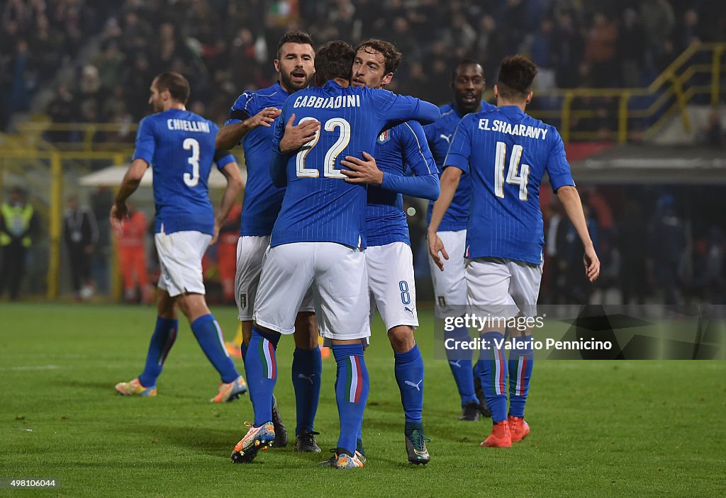 Italy v Romania - International Friendly