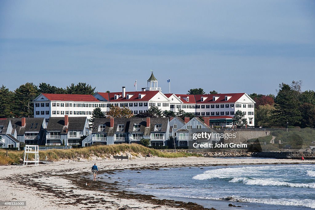 The waterfront Colony Hotel...