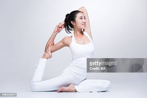 Yoga Dress Photos and Premium High Res Pictures - Getty Images