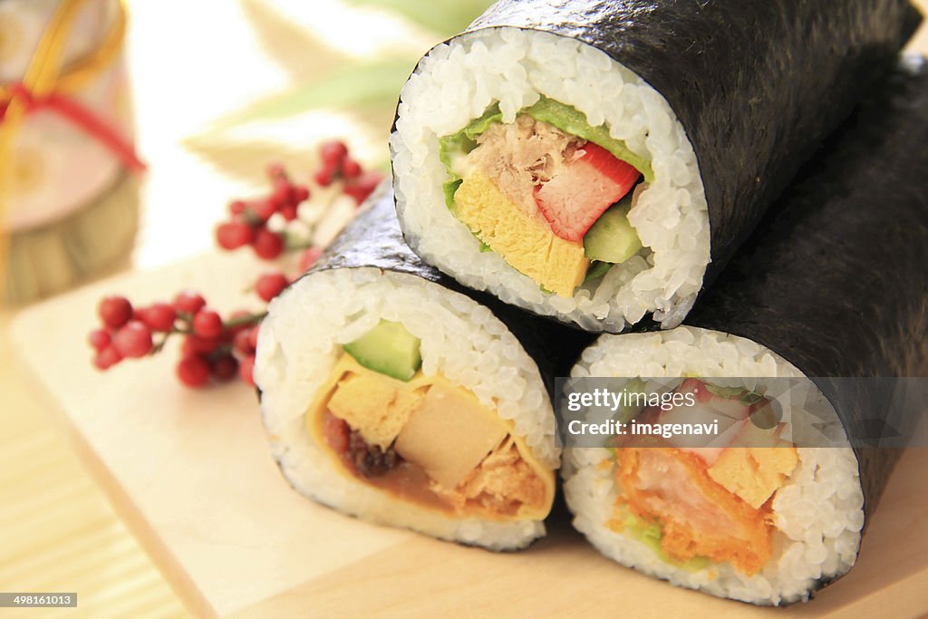 Fortune sushi rolls
