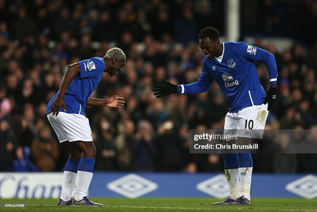 Everton v Aston Villa - Premier League