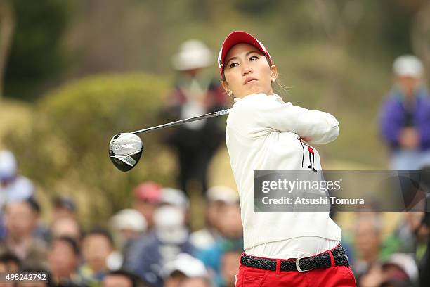 Momoko Ueda of Japan hits her tee shot on the 18th hole during the final round of the Daio Paper Elleair Ladies Open 2015 at the Itsuura-teien...