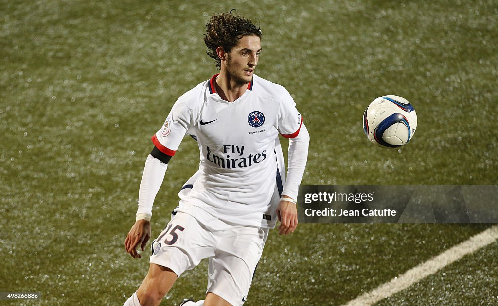 FC Lorient v Paris Saint-Germain - Ligue 1