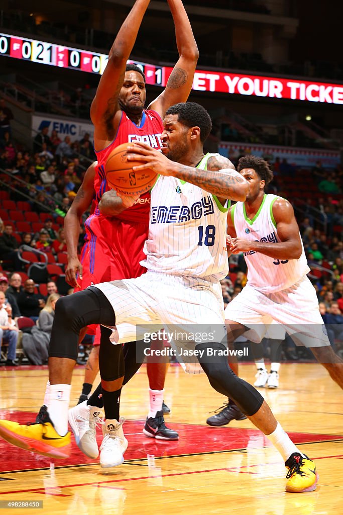 Iowa Energy v Grand Rapids Drive