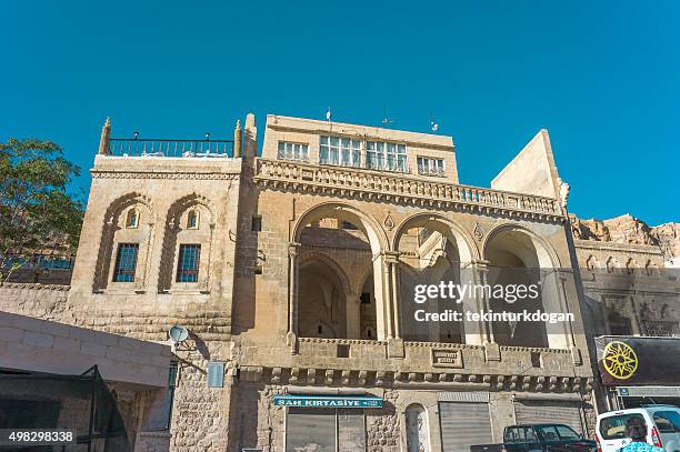 old traditional stone houses at  middleeastern town mardin turkey - touristical stock pictures, royalty-free photos & images