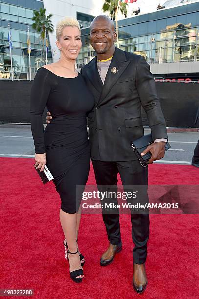 Actress Rebecca King-Crews and actor Terry Crews attend the 2015 American Music Awards at Microsoft Theater on November 22, 2015 in Los Angeles,...