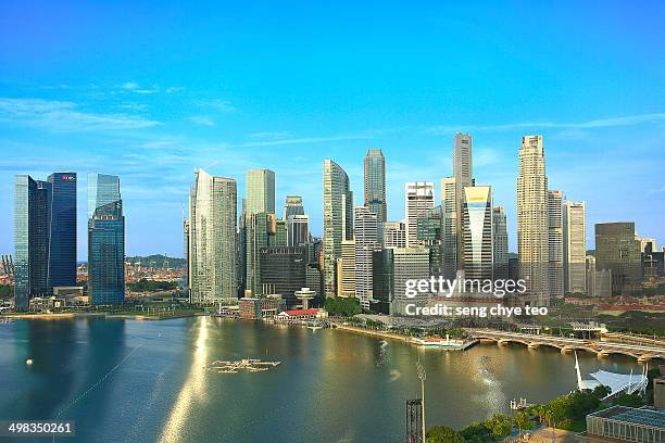 singapore cbd landscape - singapore flyer stockfoto's en -beelden