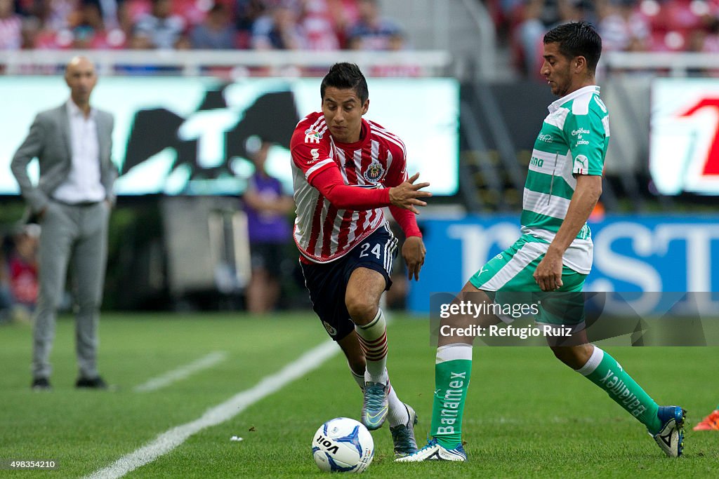 Chivas v Santos Laguna - Apertura 2015 Liga MX