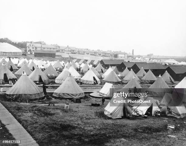 After an wearthquake, the US Army took in many of the cities refugees at the Presidio and set them up in tent cities, San Francisco, California,...