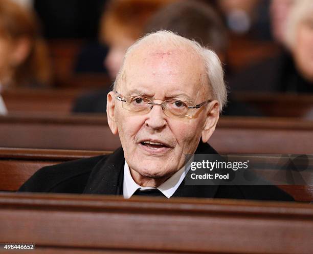 Roman Herzog attends the funeral service of former German Chancellor Helmut Schmidt at St Michaelis church on November 23, 2015 in Hamburg, Germany....