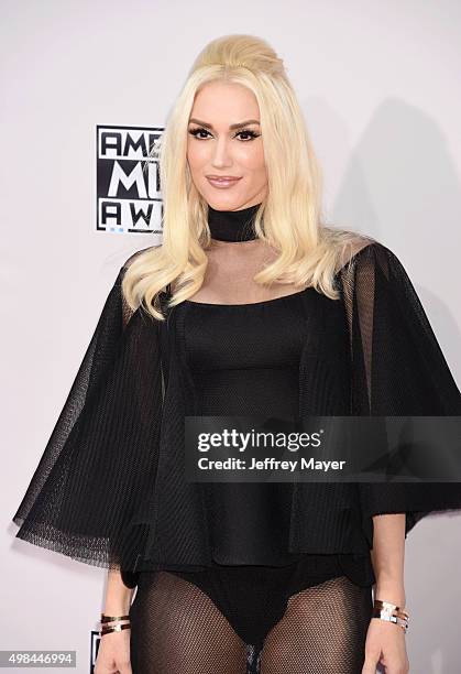 Singer Gwen Stefani arrives at the 2015 American Music Awards at Microsoft Theater on November 22, 2015 in Los Angeles, California.