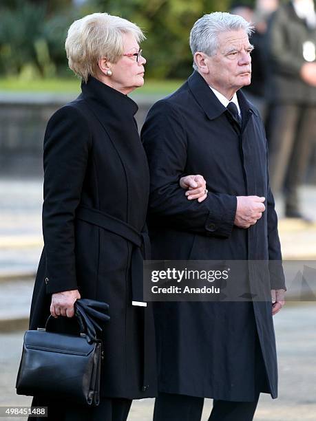 German President Joachim Gauck and Helmut Schmidt's daughter Susanne Schmidt attend the funeral ceremony of Germany's ex-chancellor Helmut Schmidt at...