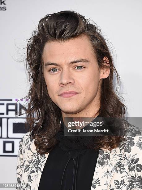 Recording artist Harry Styles of One Direction, winner of Favorite Pop/Rock Band/Duo/Group, poses in the press room during the 2015 American Music...