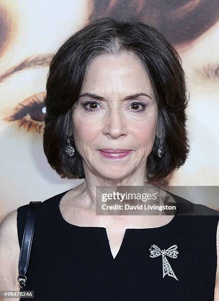 153 Gail Mutrux Photos & High Res Pictures Getty Images