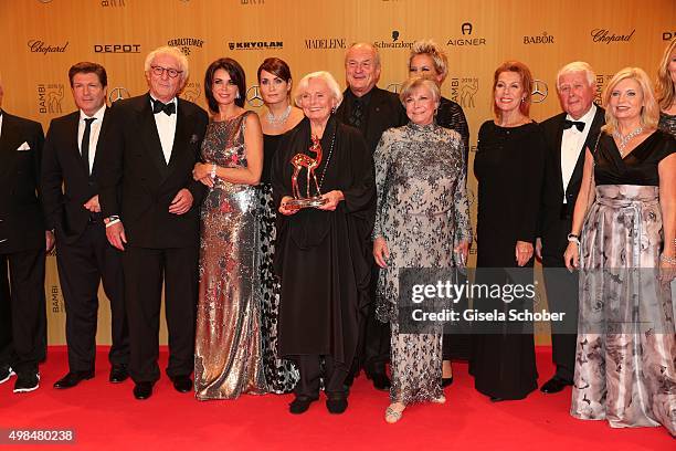 Francis Fulton Smith, Guenther Maria Halmer, Gerit Kling, Anja Kling, Ruth Maria Kubitschek with the award for Wolfgang Rademann , Dietrich...