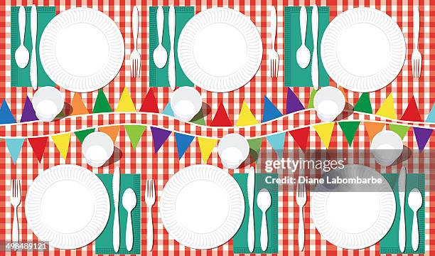 stockillustraties, clipart, cartoons en iconen met picnic table with place settings and bunting flags - papieren bord