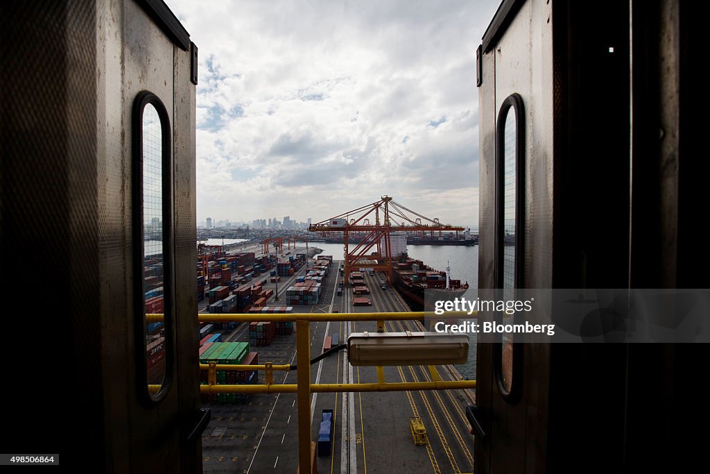 Operations At The Port Of Manila Ahead of Philippine Third-Quarter GDP Figures
