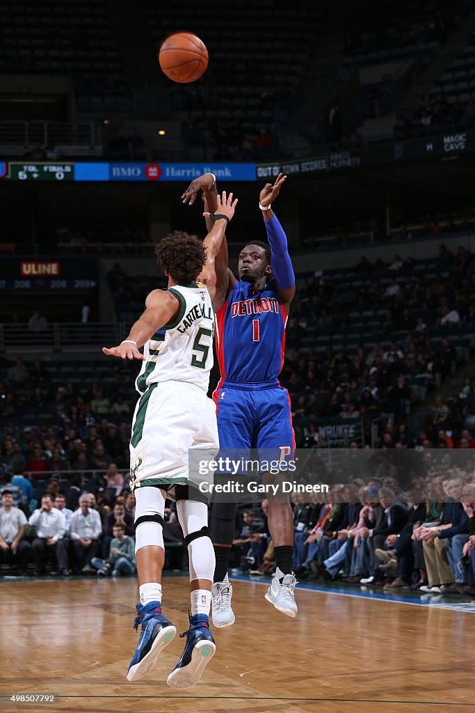 Detroit Pistons v Milwaukee Bucks