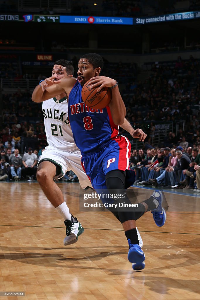 Detroit Pistons v Milwaukee Bucks