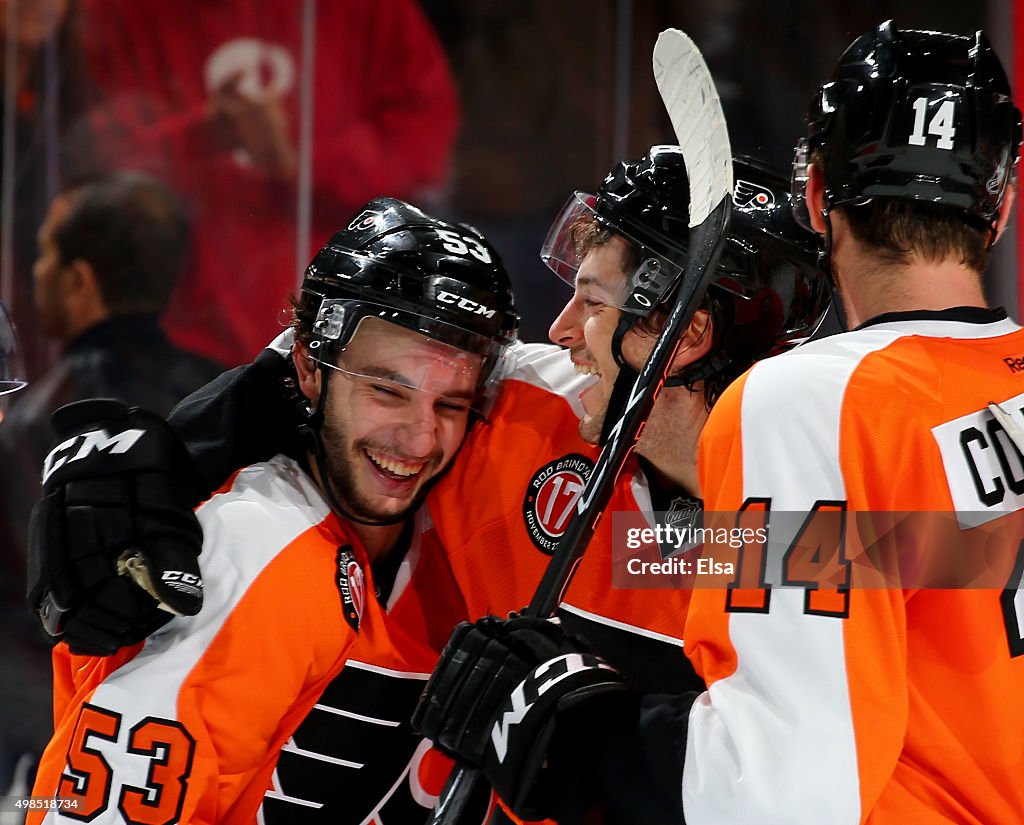 Carolina Hurricanes v Philadelphia Flyers