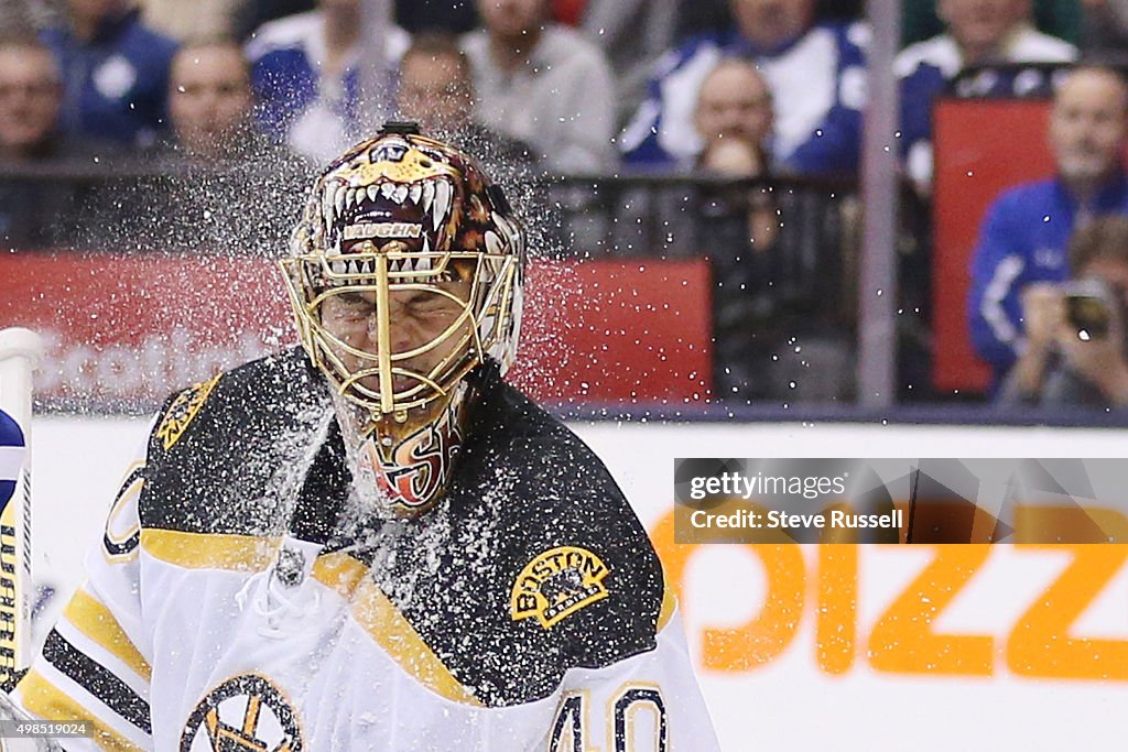 Toronto Maple Leafs lose to the Boston Bruins 4-3 in a shootout
