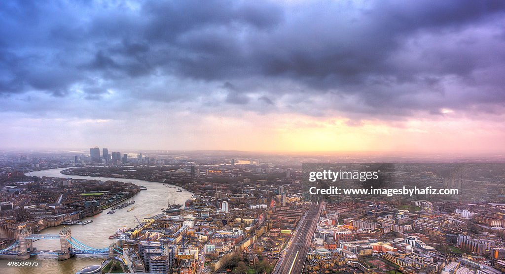 Cloudy Sunset of the City of London