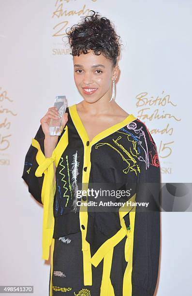 Twigs poses in the Winners Room at the British Fashion Awards 2015 at London Coliseum on November 23, 2015 in London, England.