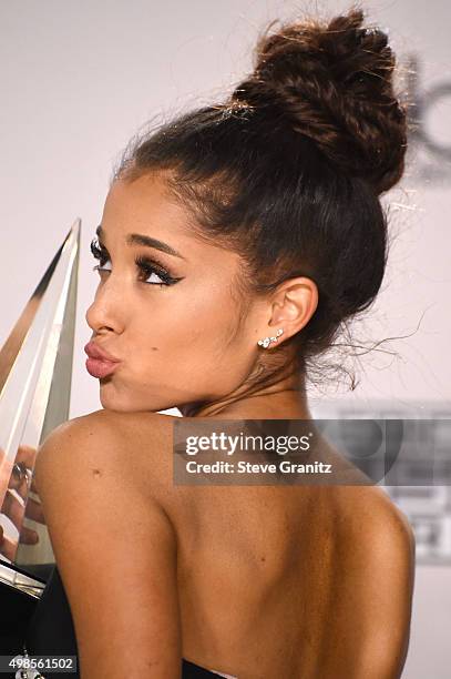 Ariana Grande poses at the 2015 American Music Awards at Microsoft Theater on November 22, 2015 in Los Angeles, California.