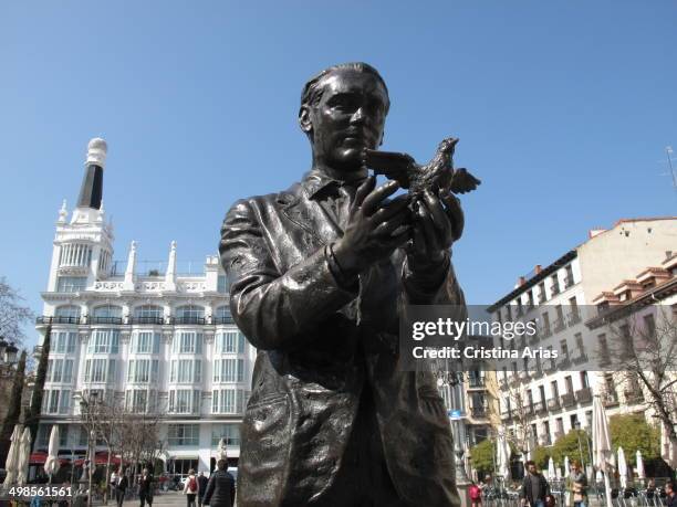 Sculpture of poet Federico García Lorca in the Plaza de Santa Ana in Madrid, opposite the Teatro Spanish, was entrusted to the sculptor Julio López...