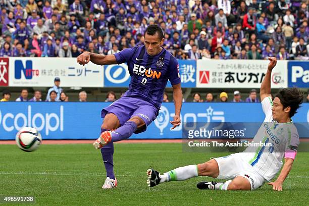 Douglas of Sanfrecce Hiroshima scores his team's fifth and hat trick goal during the J. League match between Sanfrecce Hiroshima and Shonan Bellmare...