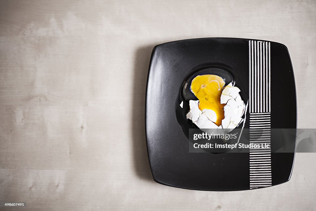 Cracked Egg