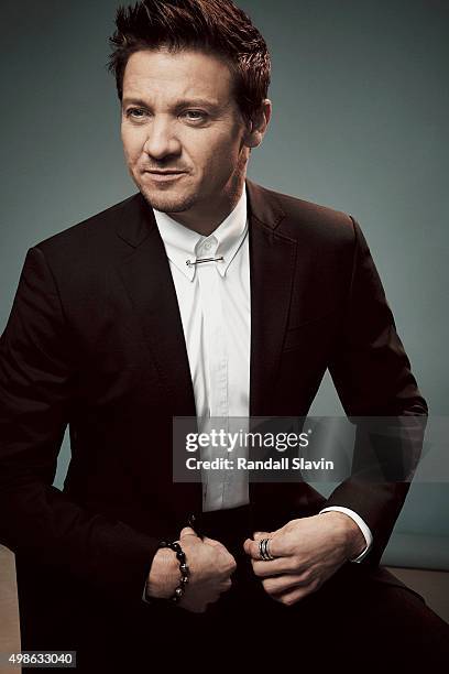 Actor Jeremy Renner poses for a portrait at the 2015 American Music Awards on November 22, 2015 in Los Angeles, California.