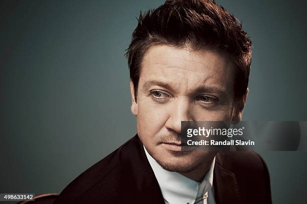 Actor Jeremy Renner poses for a portrait at the 2015 American Music Awards on November 22, 2015 in Los Angeles, California.