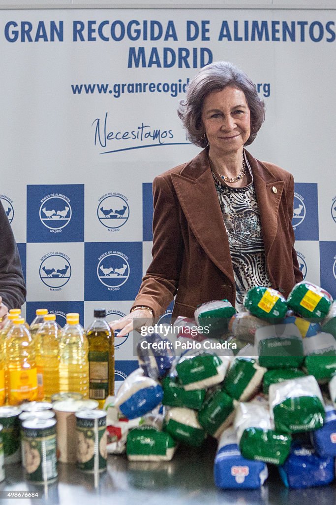Queen Sofia Visits Food Bank