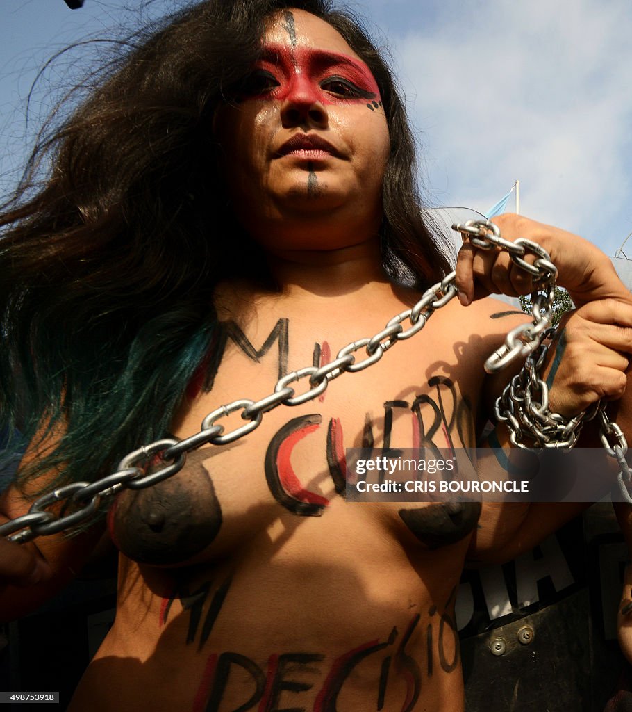 PERU-WOMEN-VIOLENCE-DAY-DEMO