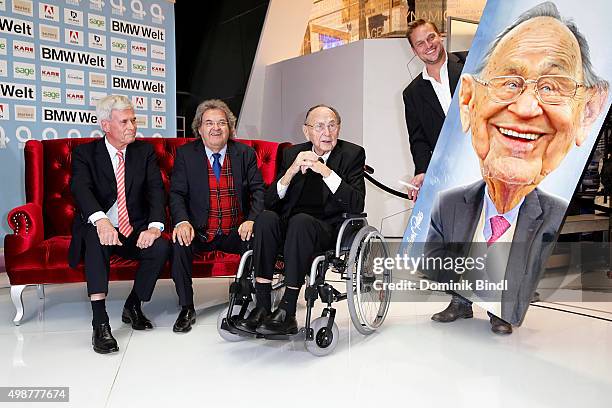 Dr. Michael Otto, Helmut Markwort, Hans-Dietrich Genscher and Bernhard Prinz attend the Querdenker Award 2015 at BMW World on November 25, 2015 in...