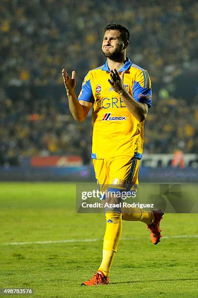 Andre Gignac of Tigres reacts after missing a chance to score during the quarterfinals first leg match between Tigres UANL and Chiapas as part of the...