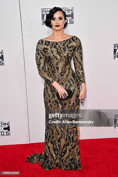 Singer Demi Lovato arrives at the 2015 American Music Awards at Microsoft Theater on November 22, 2015 in Los Angeles, California.