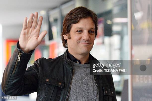 Argentinian actor Rodrigo de la Serna poses during a photocall of the movie "Chiamatemi Francesco, il Papa della gente" on November 26, 2015 in Rome....