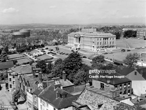 Town Hall, Chesterfield, Derbyshire, 1960s. View across New Square buildings to Shentall Gardens and the Town Hall.