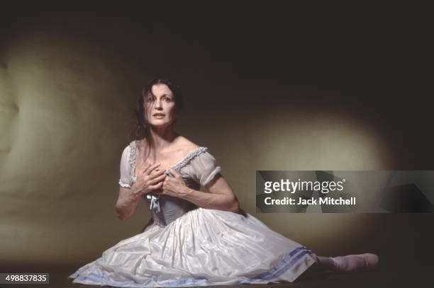 Portrait of Italian ballet dancer Carla Fracci, New York, 1991.