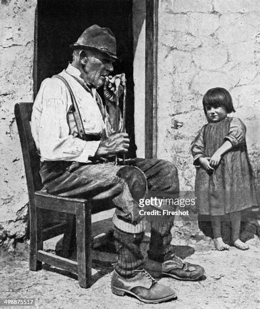 Historical Geography. 1900. Ireland. That poverty does not necessarily destroy good health is proved by these two natives of one of the most...