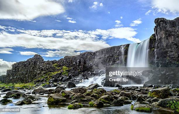 oxararfoss in iceland - nationaal park pingvellir stockfoto's en -beelden