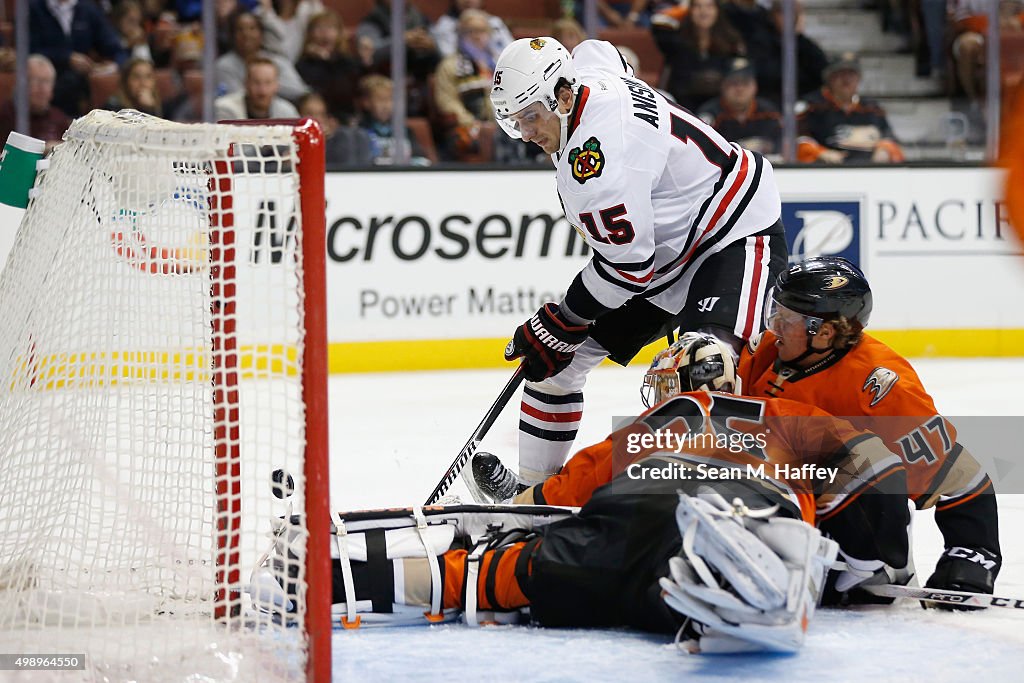 Chicago Blackhawks v Anaheim Ducks