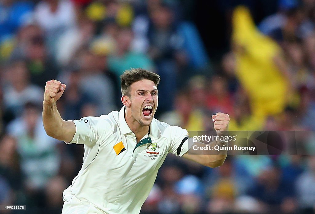 Australia v New Zealand - 3rd Test: Day 2