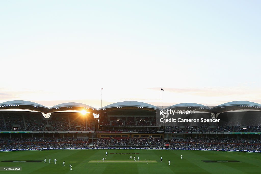 Australia v New Zealand - 3rd Test: Day 2