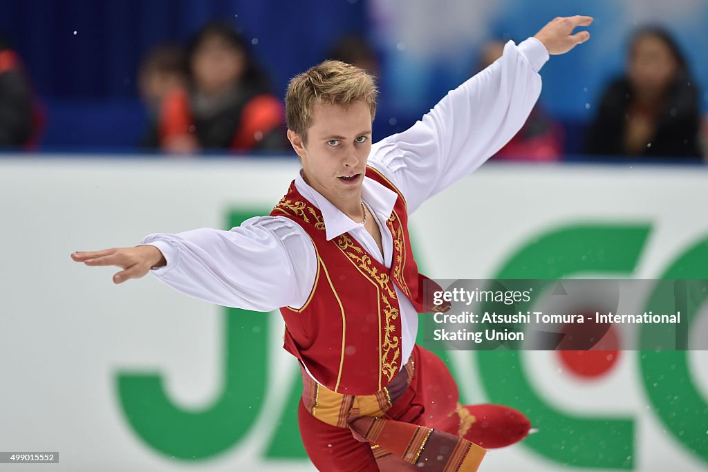 NHK Trophy ISU Grand Prix of Figure Skating 2015 - Day 2